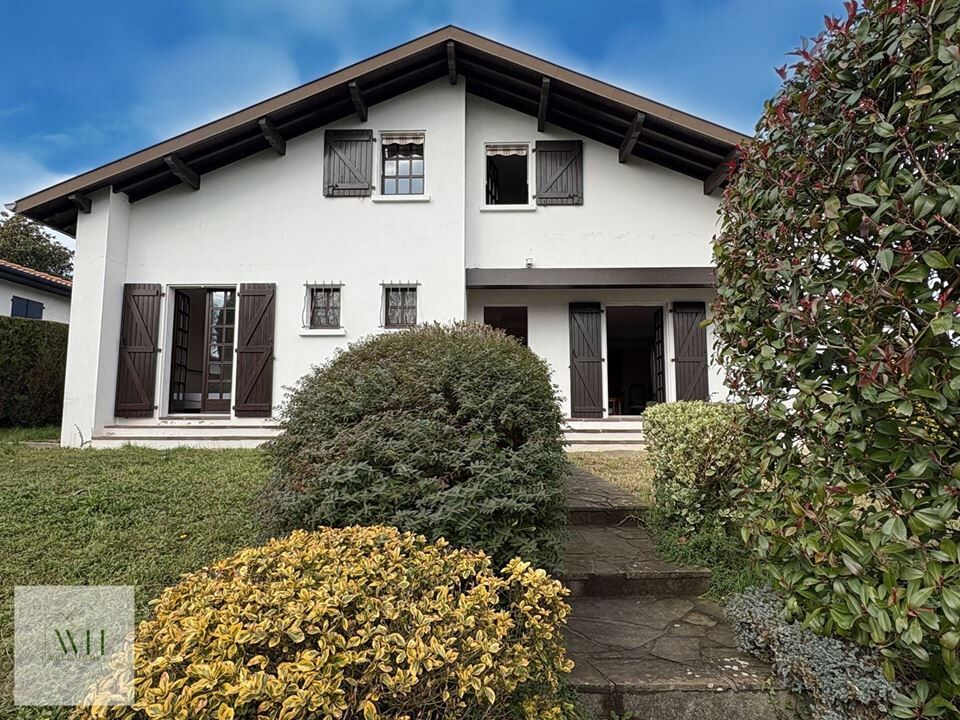 Villa / Maison  T7 à vendre Anglet 64600