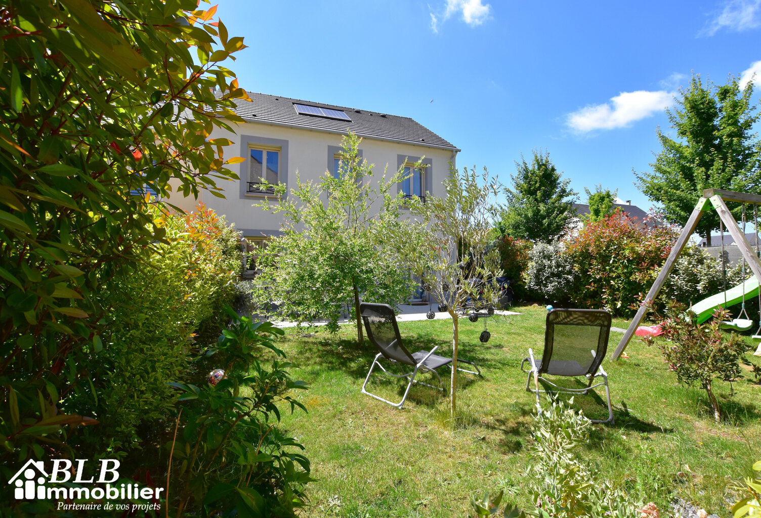 78690 LES ESSARTS LE ROI Belle maison de 5 pièces sous garan — photo 1