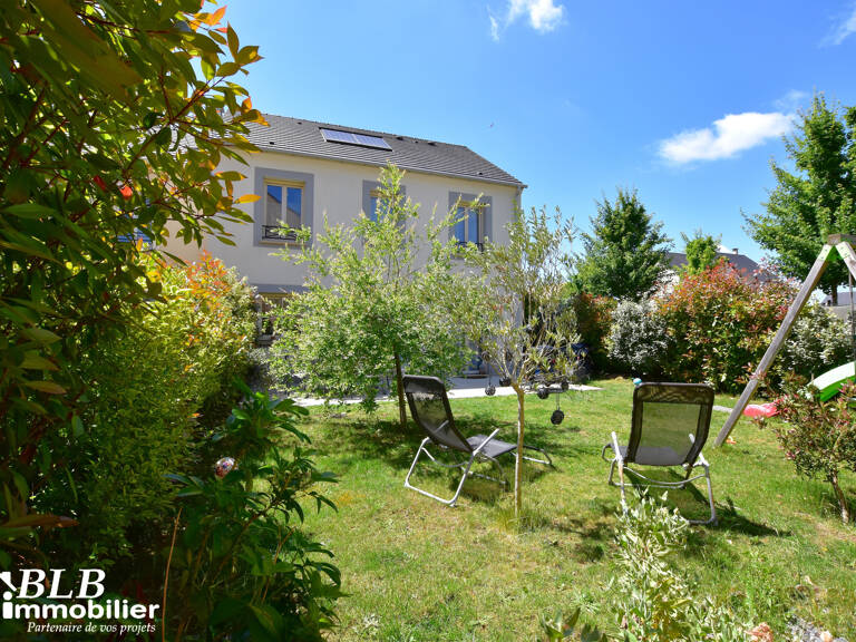 78690 LES ESSARTS LE ROI Belle maison de 5 pièces sous garan — photo 1