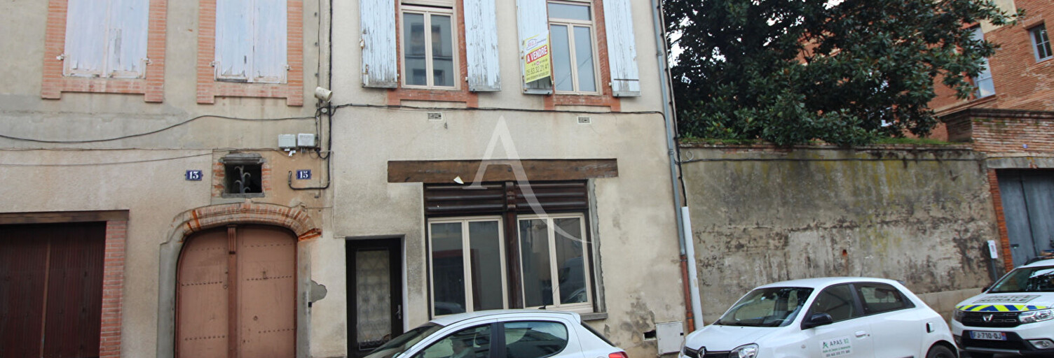 Immeuble  195 m² à vendre à Castelsarrasin (82100)