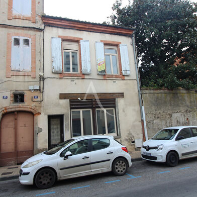 Immeuble  107500 €