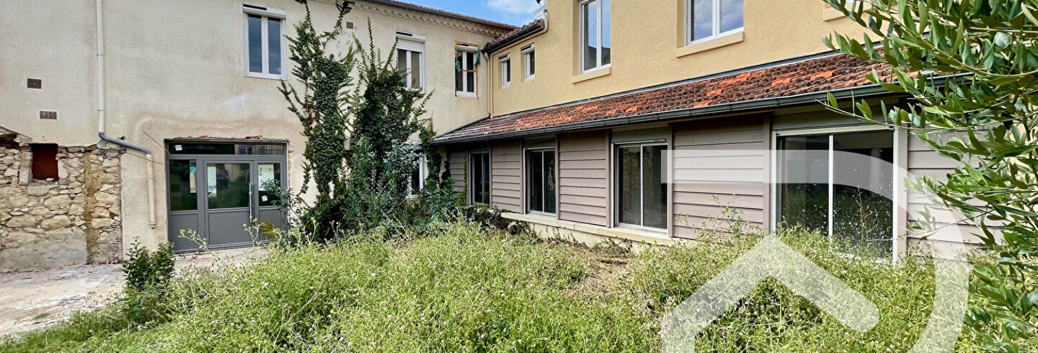 Commerce 3 Pièces 185 m² à vendre à Auch (32000)