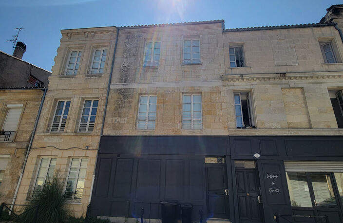 A VENDRE : APPARTEMENT T3 - BORDEAUX CENTRE — photo 4