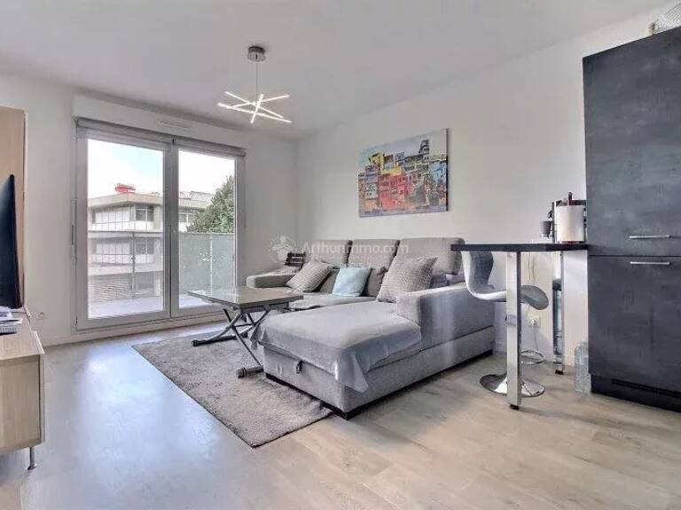 APPARTEMENT - 2 PIECES - 40 M² - VILLENEUVE LA GARENNE — photo 1