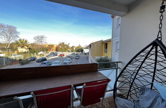 T2 dans immeuble sécurisé avec 2 extérieurs et 2 parkings — photo 2