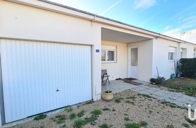 vente maison 195 000 € à proximité de Yversay (86170)