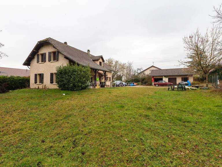 Maison 170 m² 5 chambres 3340 m² de terrain — photo 1