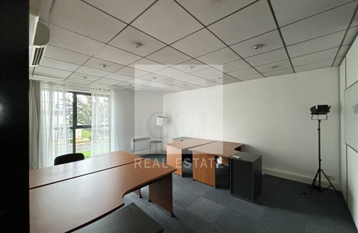 BUREAUX à LOUER — photo 5