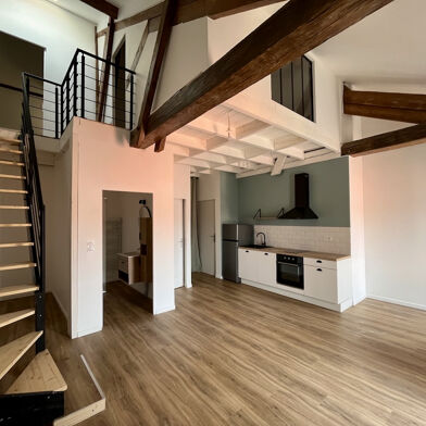 Appartement 3 pièces 650 €