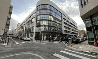 Bureau  3919 m² à louer à Lyon 6 (69006)