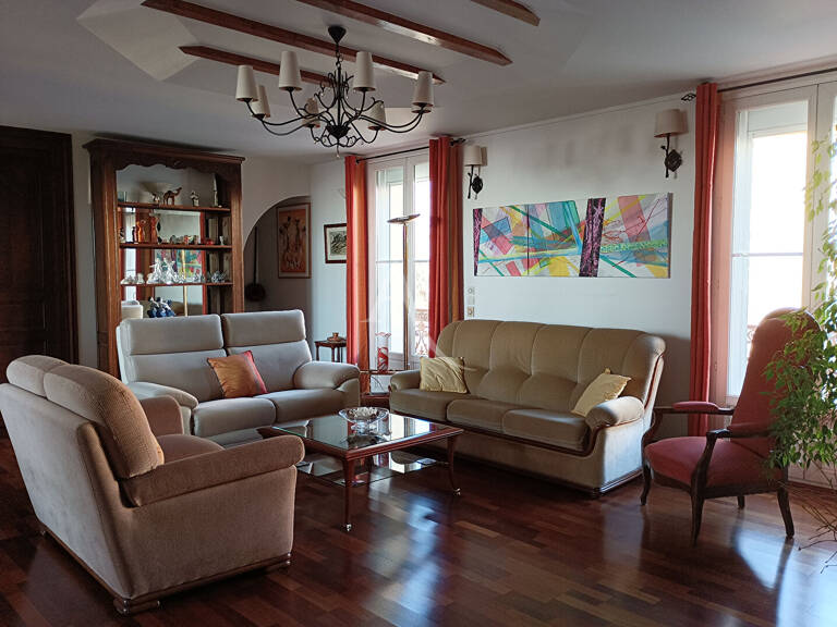 Frontignan (centre ville) - Magnifique appartement T6 de 248M² avec terrasse de 60M² — photo 1