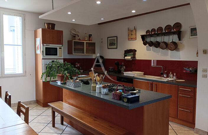 Frontignan (centre ville) - Magnifique appartement T6 de 248M² avec terrasse de 60M² — photo 5