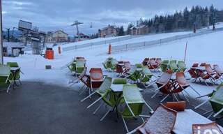 Commerce  150 m² à vendre à Les Rousses (39400)