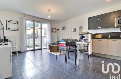 appartement 3 pièces 55 m2 à vendre à Pontault-Combault (77340)