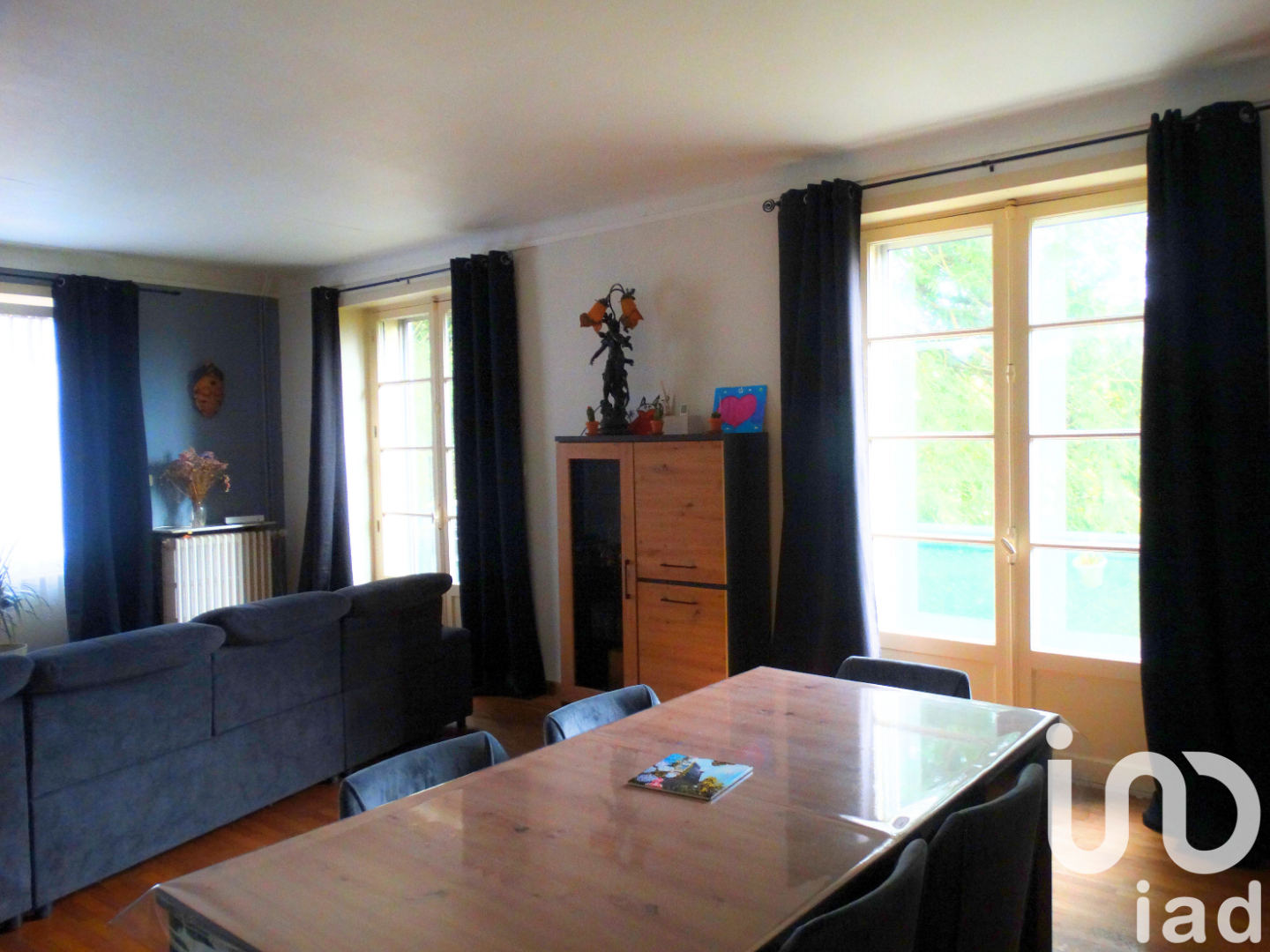 Etival-Clairefontaine - 194m² - 10p. - 5ch.