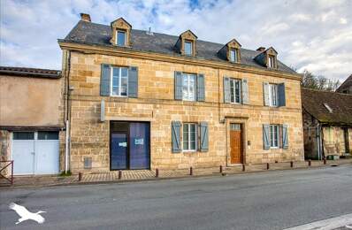 Maison en pierre de 11 pièces principales — photo du bien