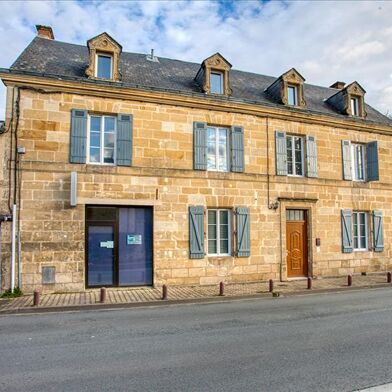 Maison 11 pièces 522000 €