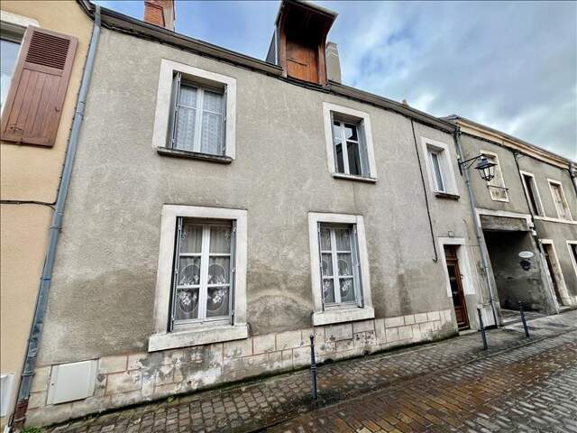 Maison de ville de 6 pièces principales — photo du bien