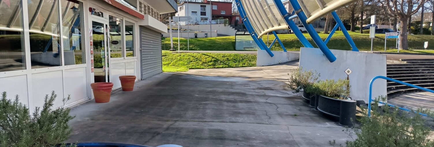 Commerce  111 m² à vendre à Mourenx (64150)