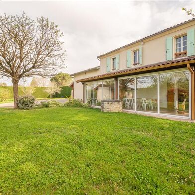 Maison 5 pièces 302100 €