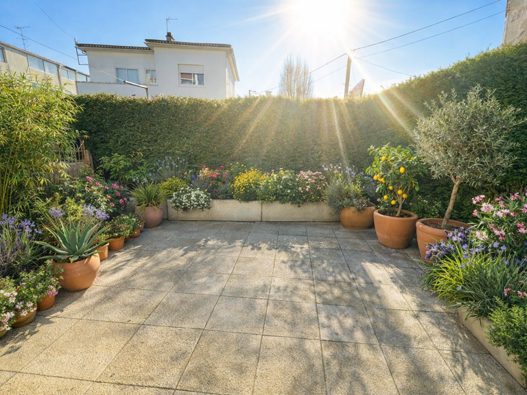 Royan appartement T2 + terrasse au prix de 143.000EUR HAI — photo 1