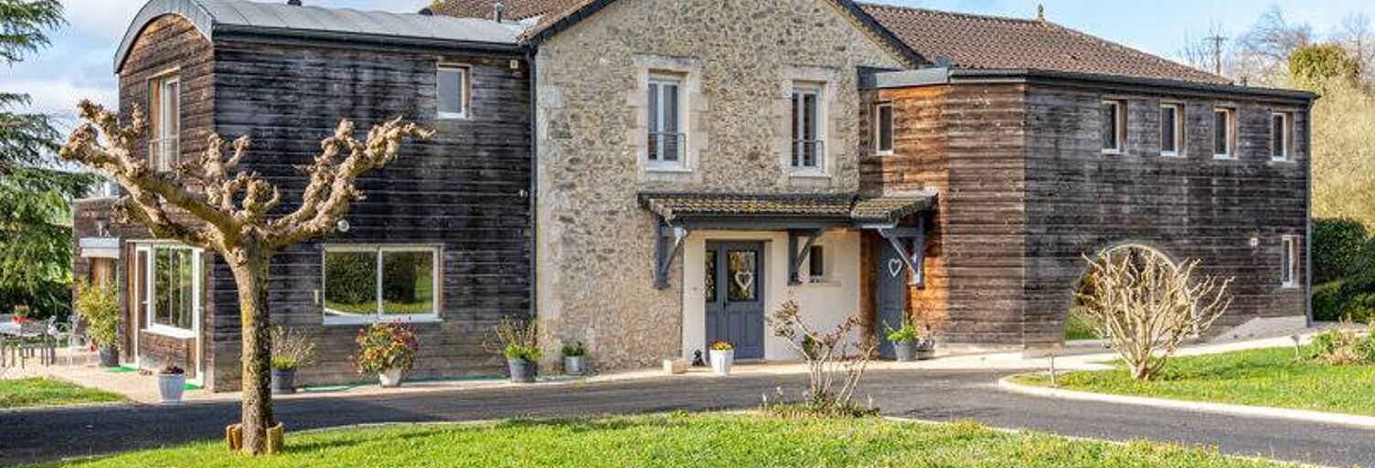 Maison 8 Pièces 340 m² à vendre à Laussou (47150)