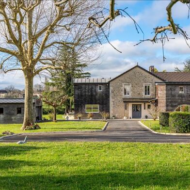 Maison 8 pièces 378000 €