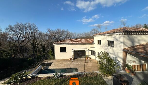 Villa / Maison 7 pièces  à vendre Montélimar 26200