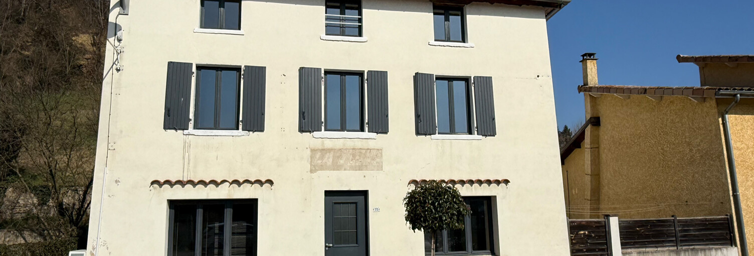 Maison 6 Pièces 207 m² à vendre à Jardin (38200)