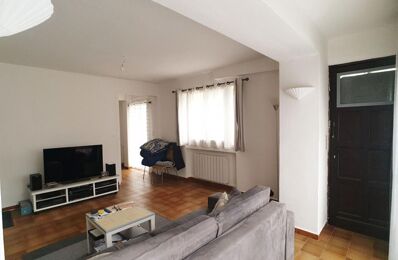 location appartement 850 € CC /mois à proximité de Le Rouret (06650)