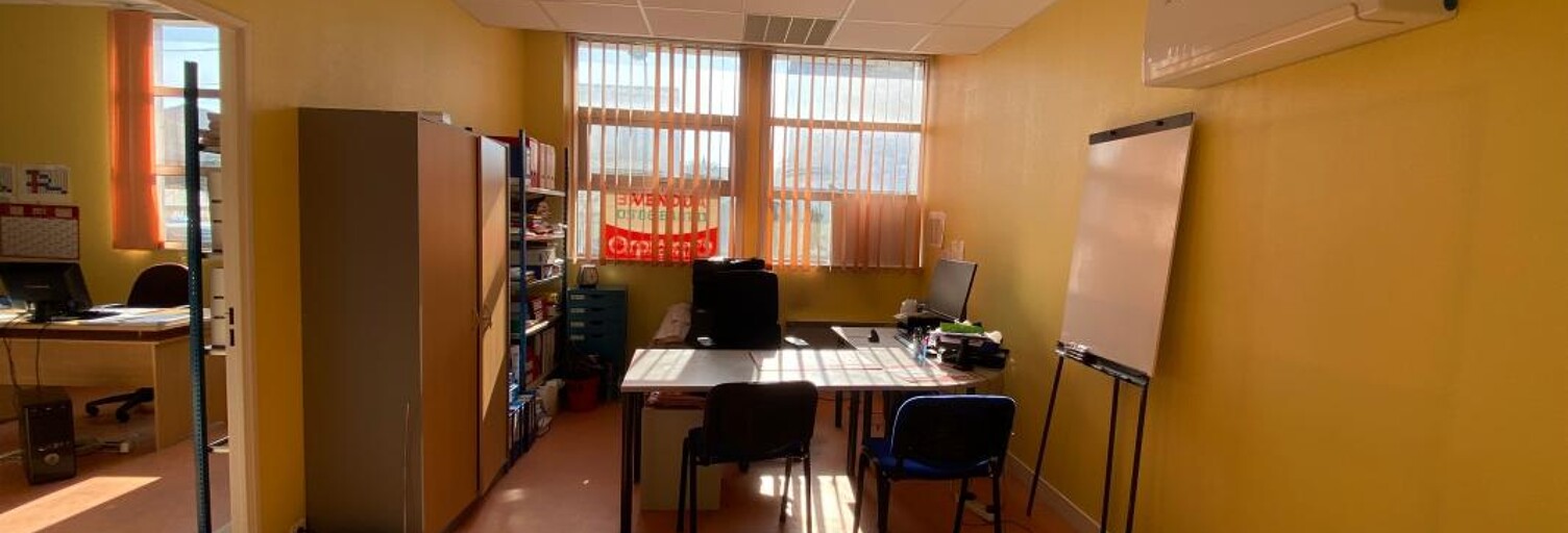 Bureau  61 m² à vendre à Saintes (17100)