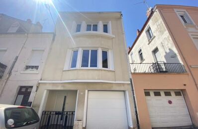 vente maison 265 000 € à proximité de Saint-Étienne-de-Vicq (03300)