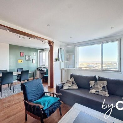 Appartement 4 pièces 130000 €