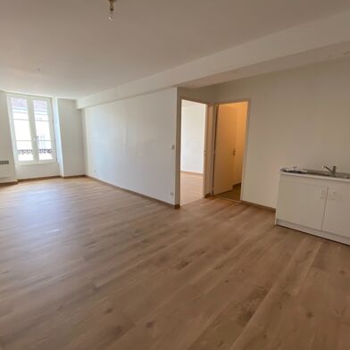 Appartement 3 pièces 480 €