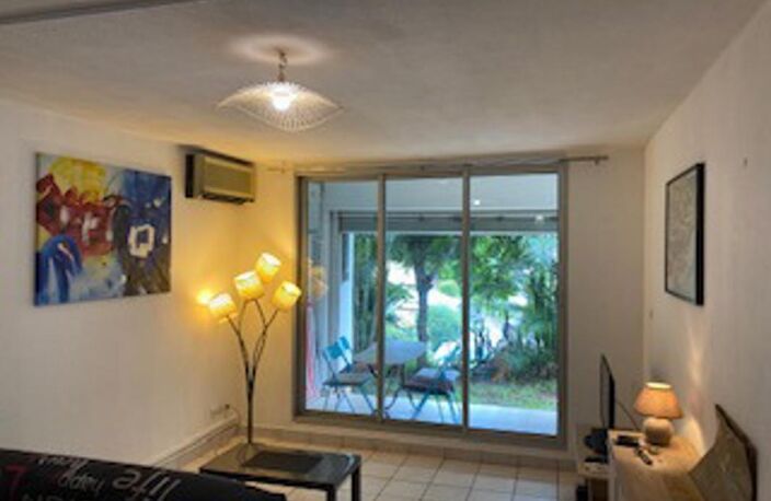 A VENDRE EN EXCLUSIVITE STUDIO A SAINT GILLES LES BAINS — photo 2