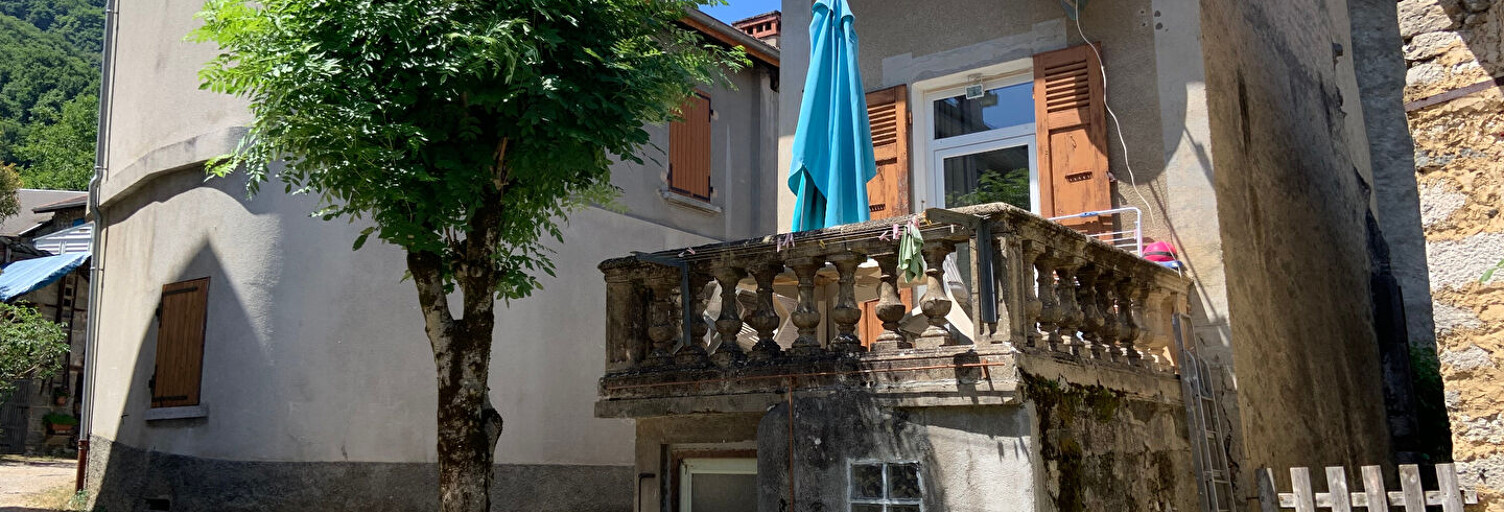 Maison 5 Pièces 60 m² à vendre à Barraux (38530)