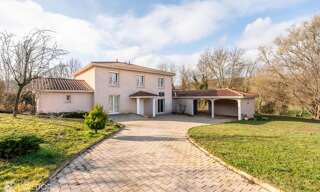 Maison 8 Pièces 220 m² à vendre à Lachassagne (69480)