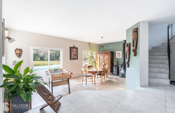 Maison familiale sur un terrain de 2400 m² — photo 2
