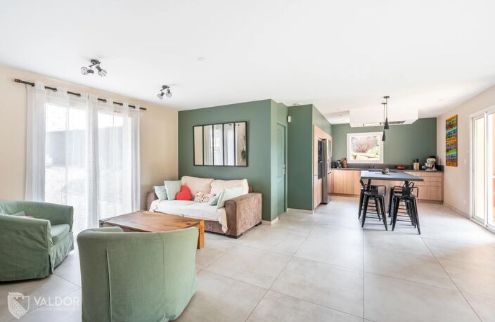 Maison familiale sur un terrain de 2400 m² — photo 3