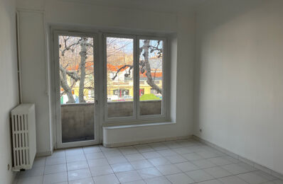 location appartement 890 € CC /mois à proximité de Marseille 1 (13001)