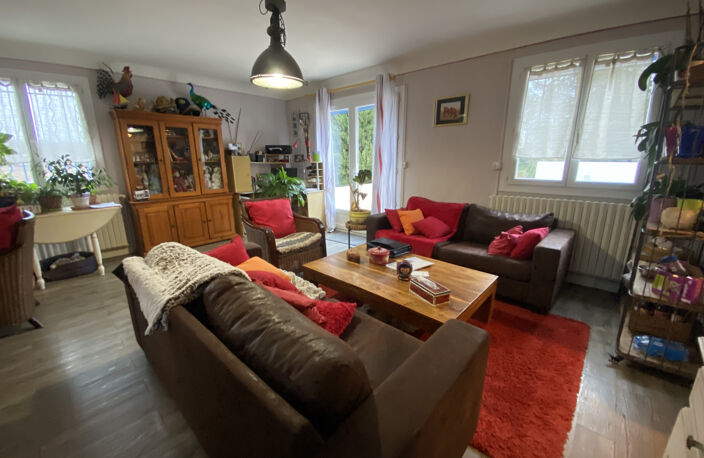 Ensemble Immobilier de 230m2 avec appartement, local commerc — photo 2