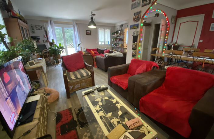 Ensemble Immobilier de 230m2 avec appartement, local commerc — photo 4