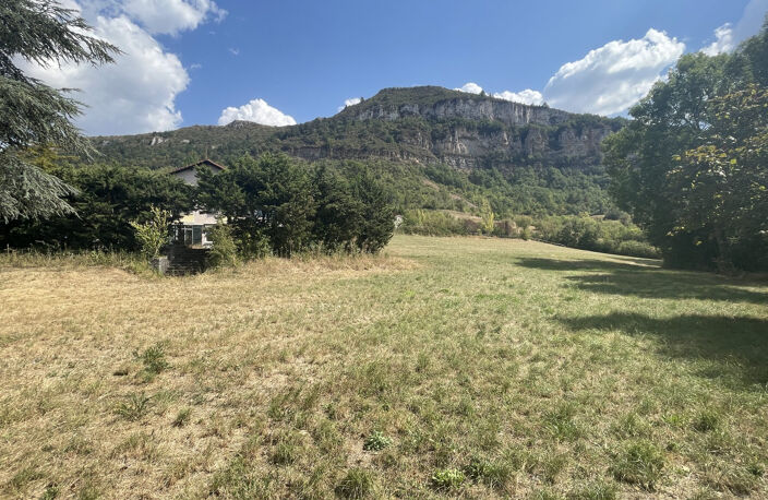maison à rénover avec grand terrain divisible — photo 2