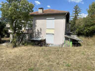 maison à rénover avec grand terrain divisible — photo 4