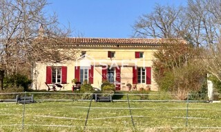 Maison 5 Pièces 189 m² à vendre à Villefranche-de-Lonchat (24610)