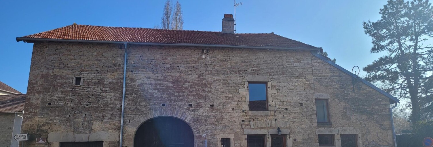 Maison 5 Pièces 140 m² à vendre à Mont-le-Vernois (70000)