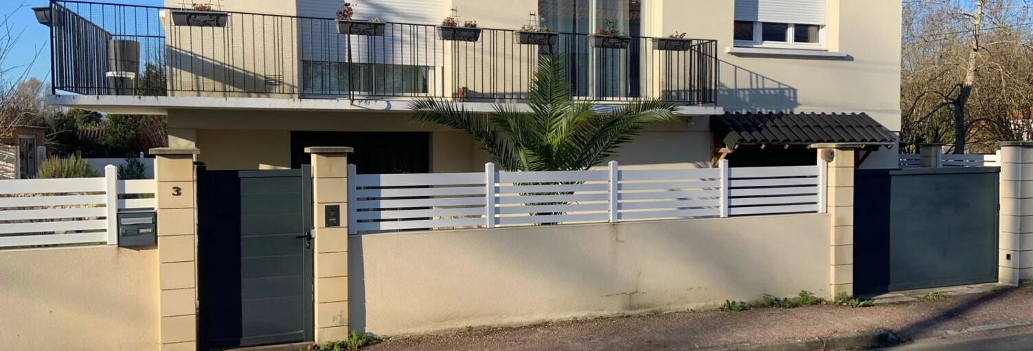 Maison 5 Pièces 111 m² à vendre à Rochefort (17300)