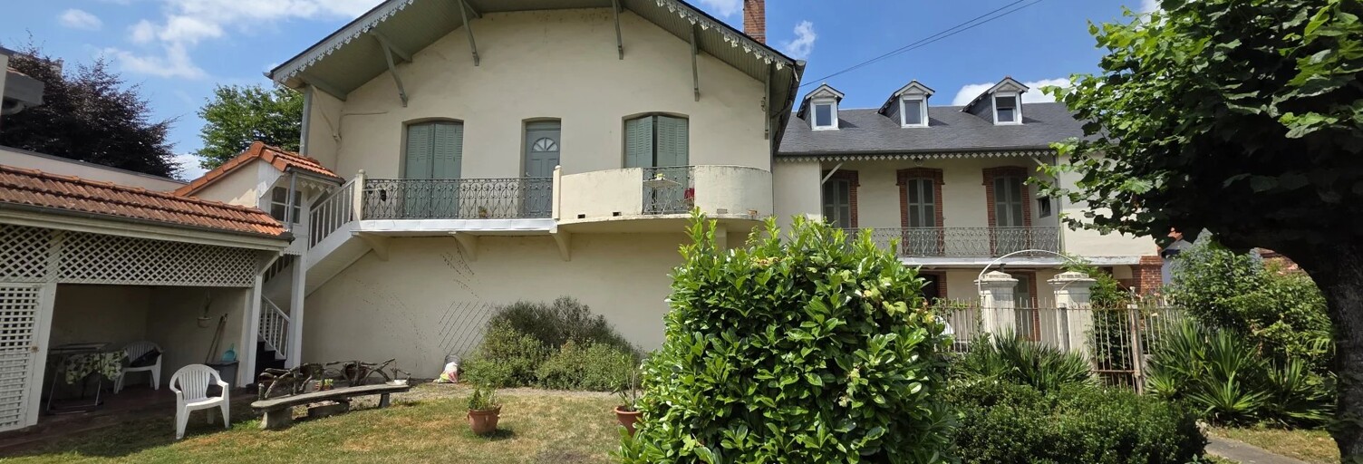 Immeuble  340 m² à vendre à Tarbes (65000)