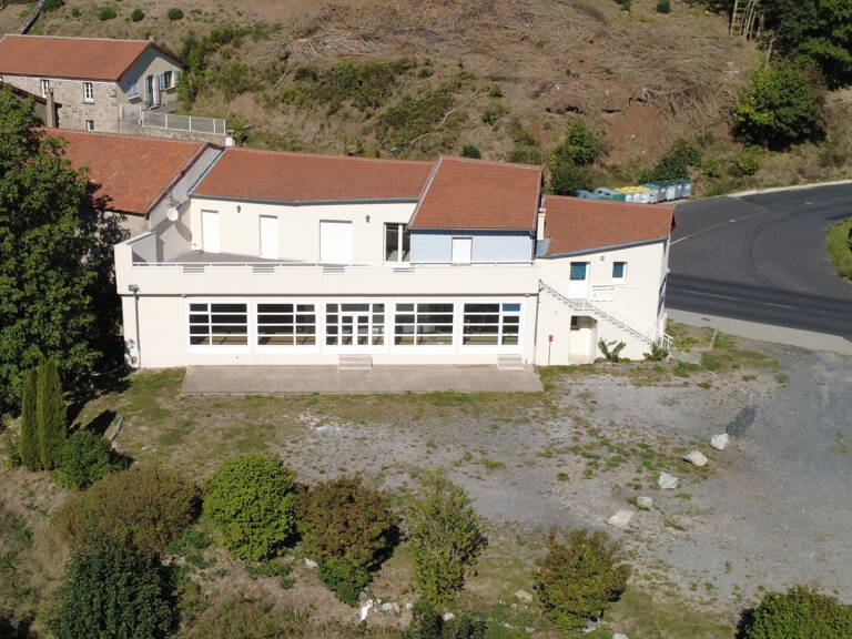 Dépt. 07 - A VENDRE à LANARCE - Local Commercial de 180 m2 e — photo 1