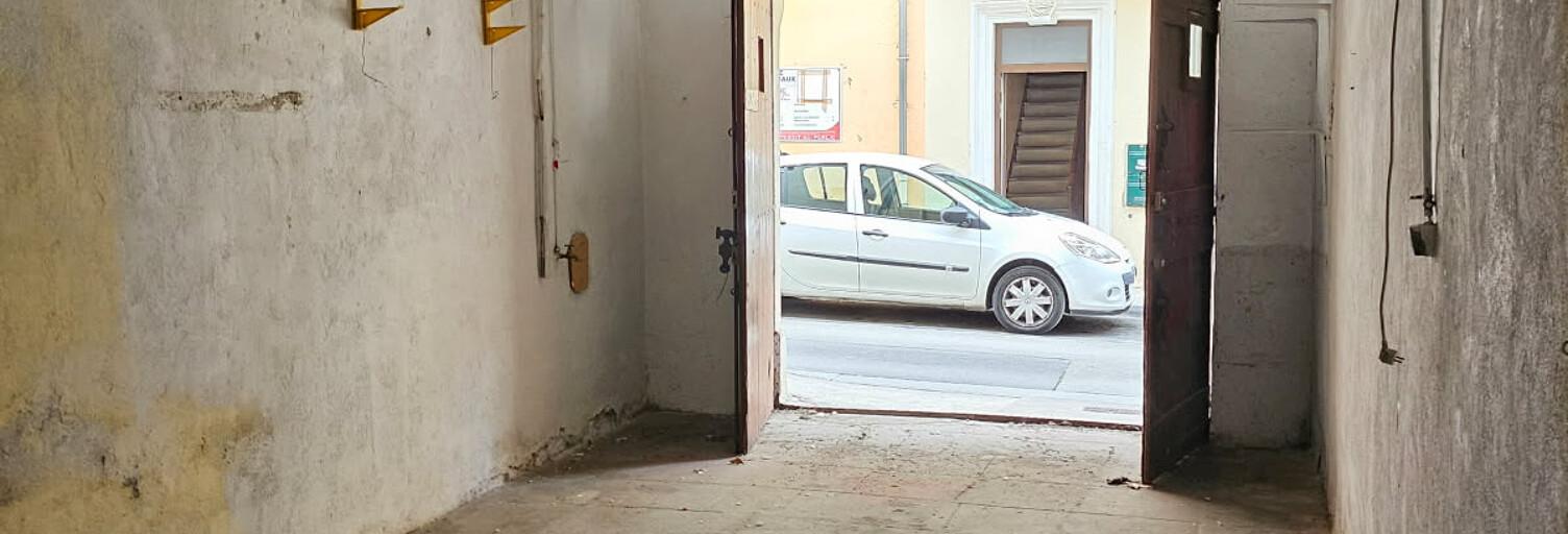 Garage  81 m² à vendre à Béziers (34500)